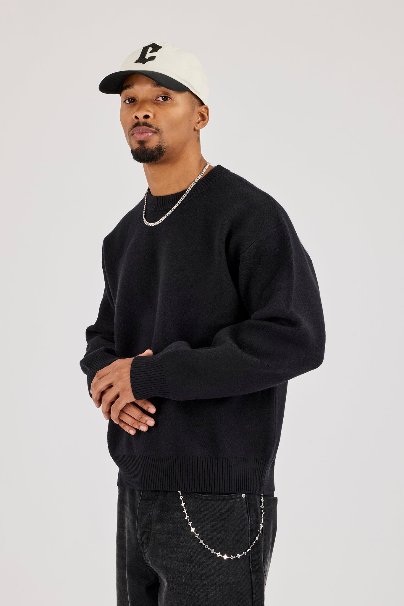 Knitted Back Intarsia Sweatshirt - Black